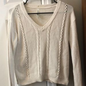 Aeropostale white sweater